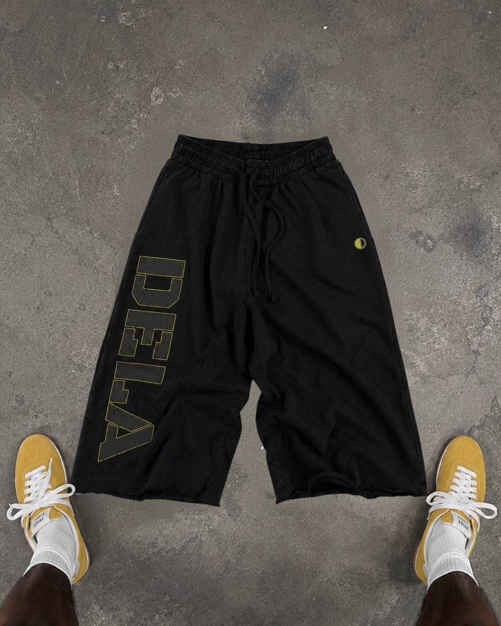 WASHED EXTENDO SHORTS