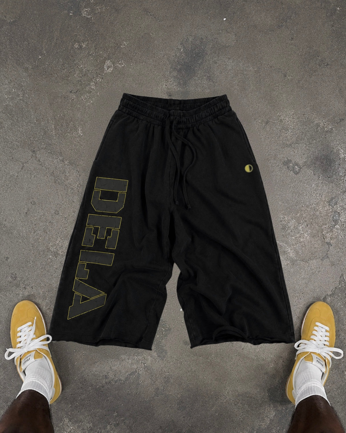 WASHED EXTENDO SHORTS